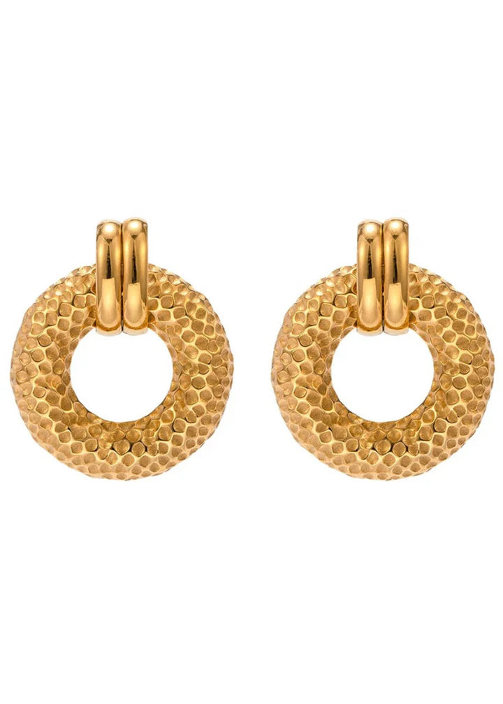 Evelyn Studs