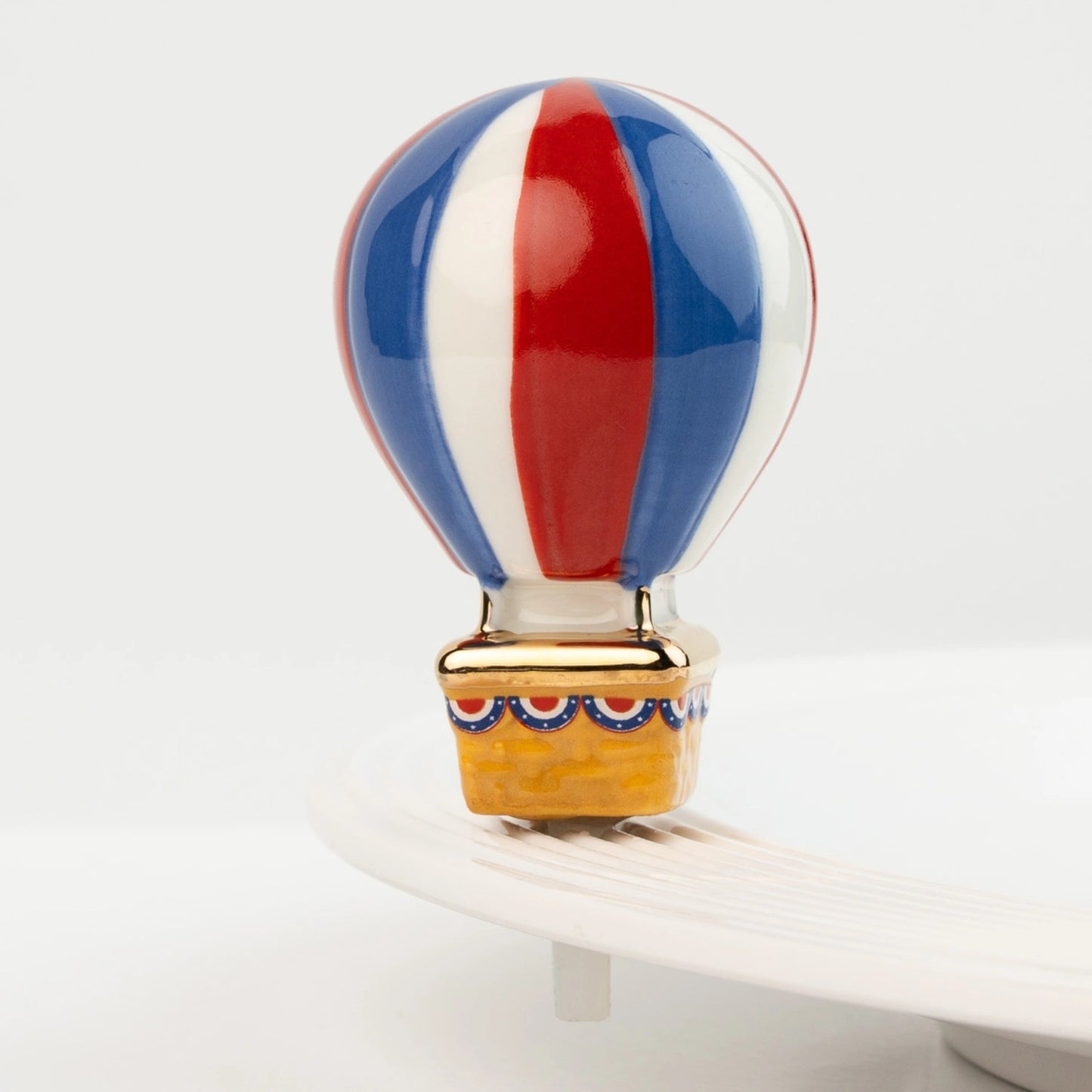Red, White, and Balloon