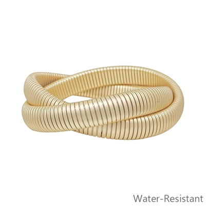 Matte Gold Twisted Ribbed Bracelet
