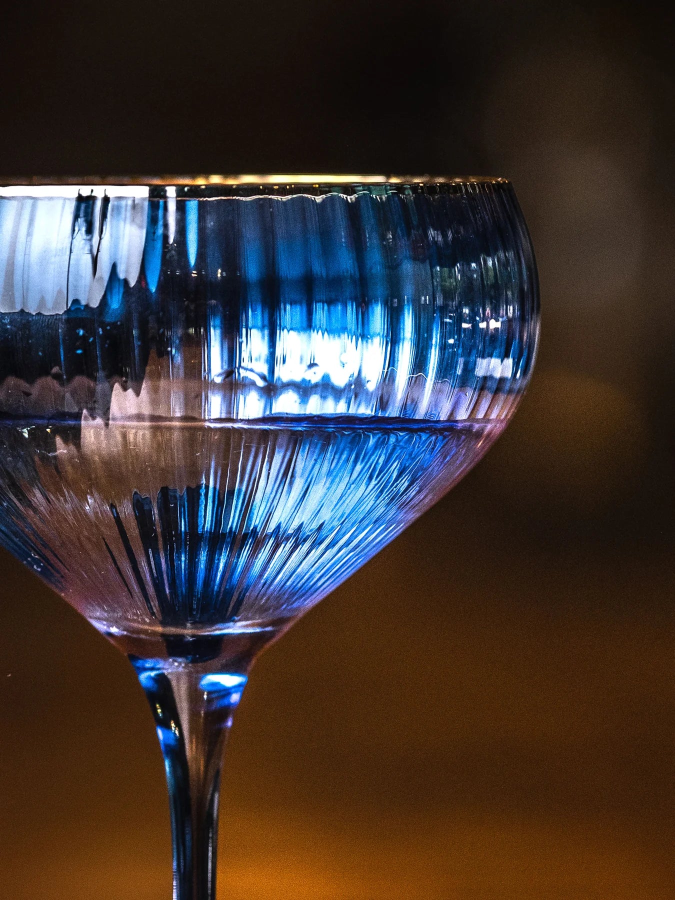 Glass Coupe Ribbed Blue