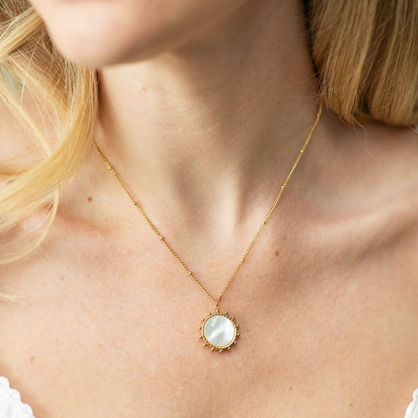 Round Pendant Necklace