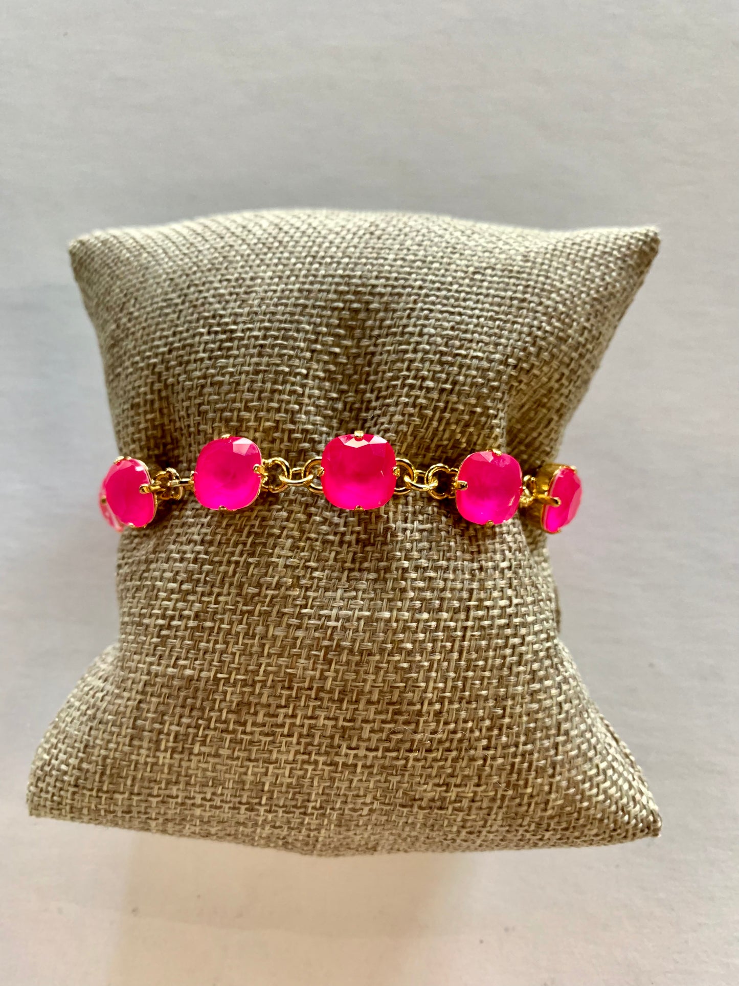 10mm Rounded Square Bracelet