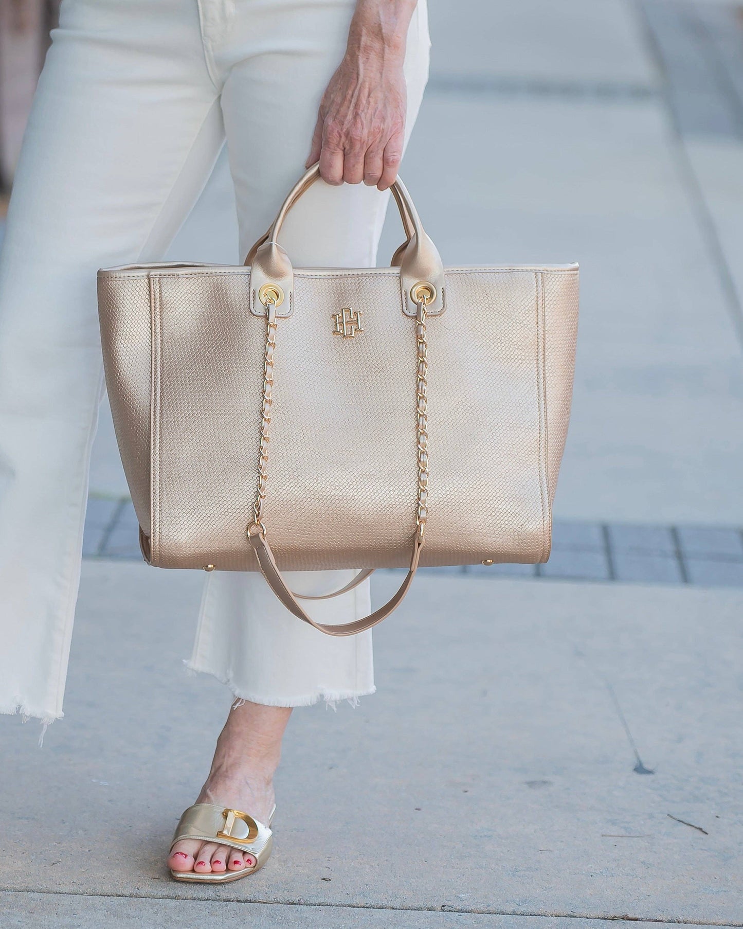 Missy Tote Woven Gold