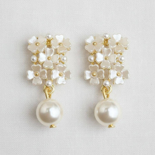 Floral Pearl Earrings