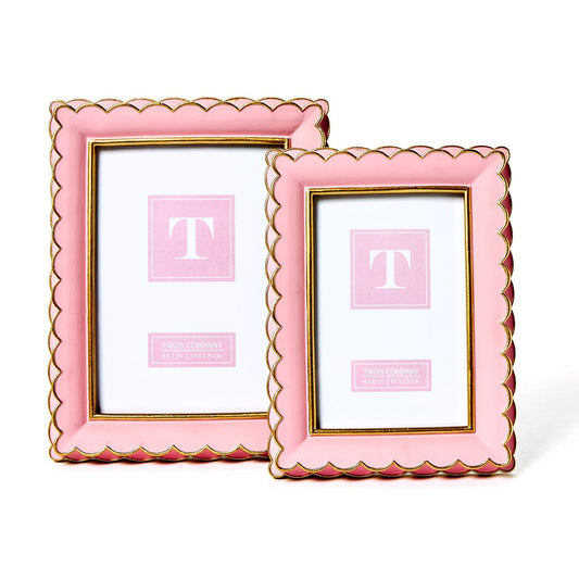 Scalloped Photo Frames