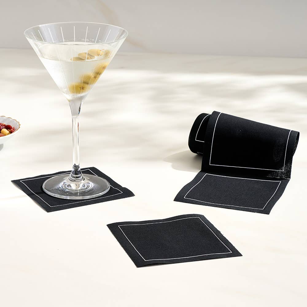Cotton Cocktail Napkin Roll: Queen of Spades