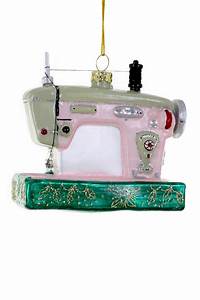 Mom's Sewing Machine Ornament